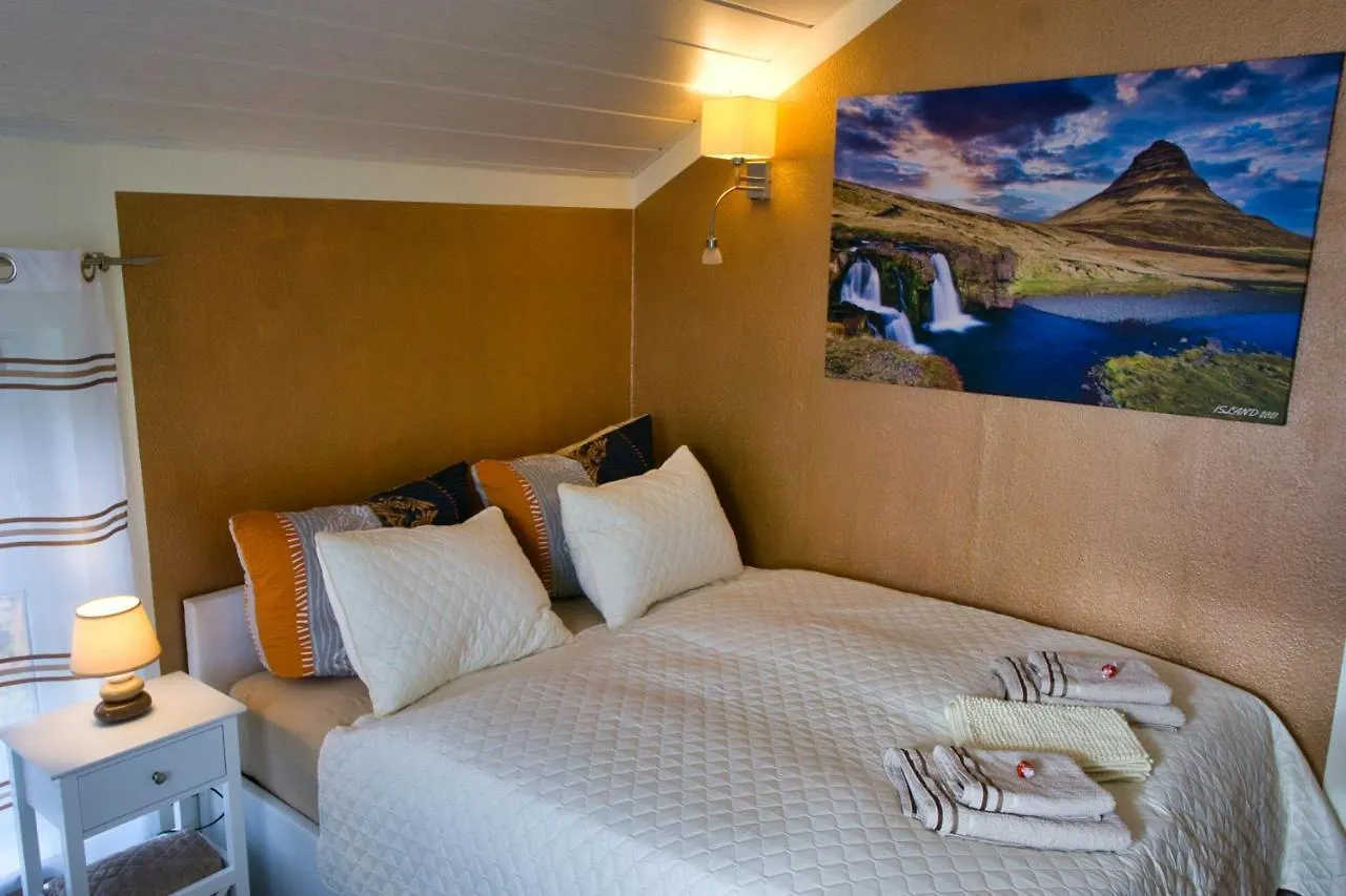 Mycozyplace - Zwei Gemuetliche Zimmer Fuer Vier Dresden 0*,  Deutschland