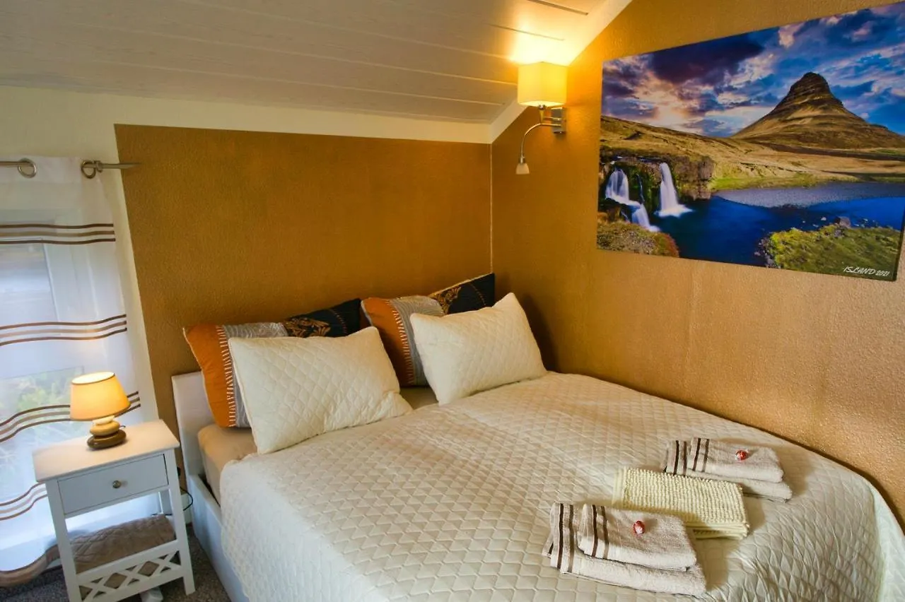 Mycozyplace - Zwei Gemuetliche Zimmer Fuer Vier Dresden 0*,