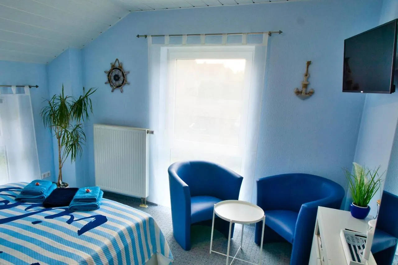 Privatunterkunft Mycozyplace - Zwei Gemuetliche Zimmer Fuer Vier Dresden